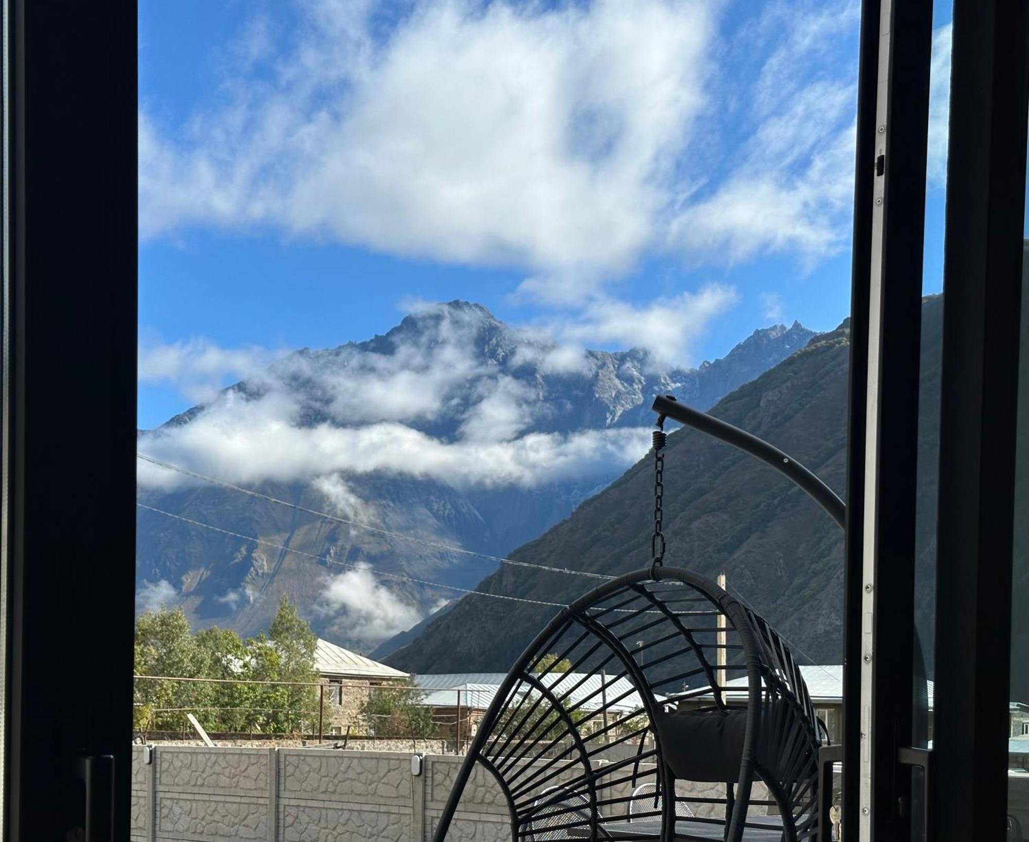Alpine Escape Kazbegi Βίλα Εξωτερικό φωτογραφία