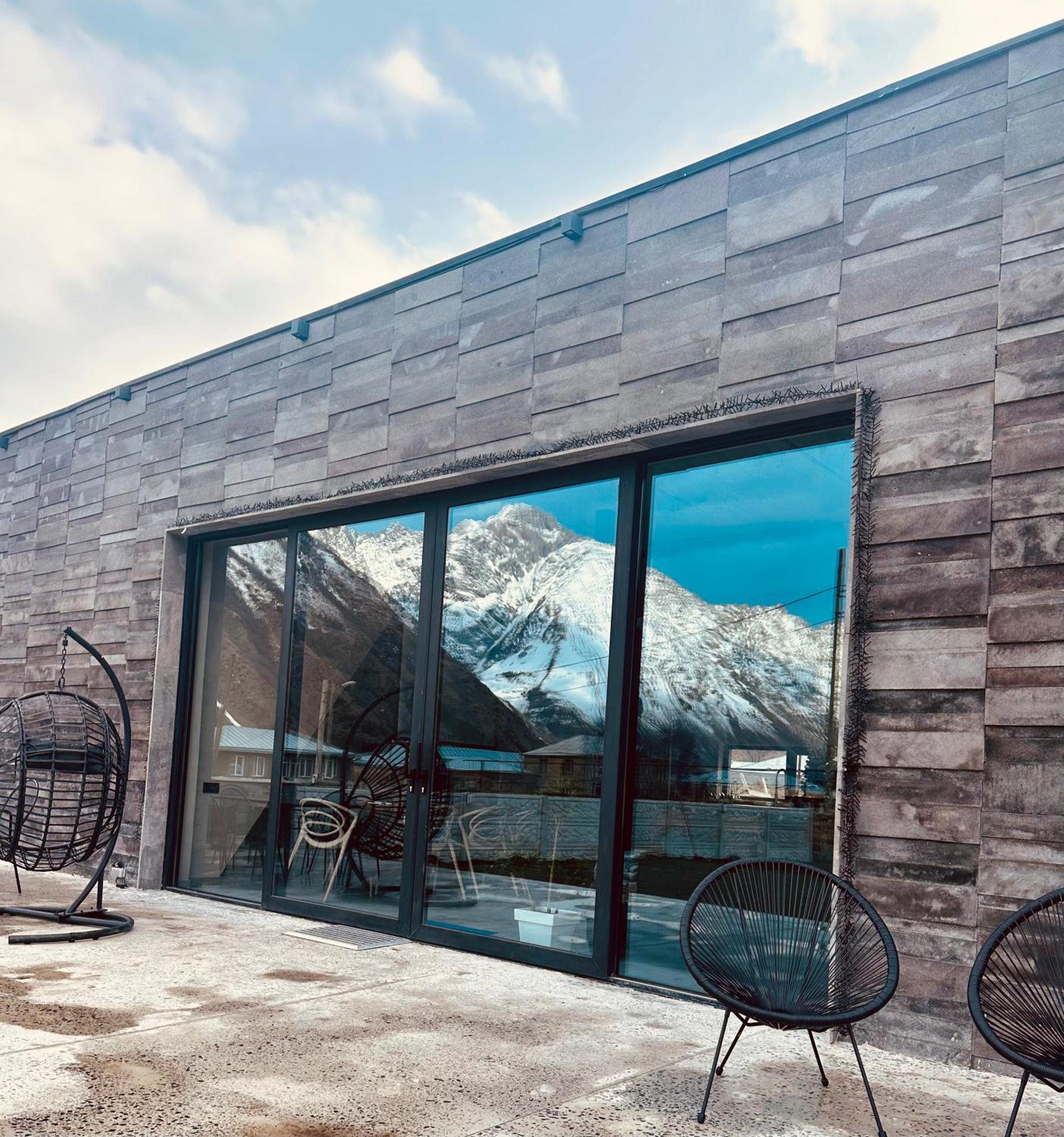Alpine Escape Kazbegi Βίλα Εξωτερικό φωτογραφία
